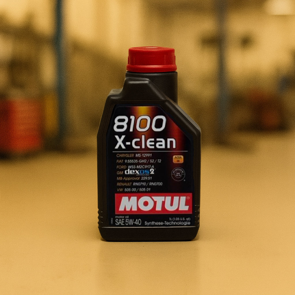 MOTUL 8100 X-CLEAN 5W-40 in der 1-Liter-Flasche Vorderseite